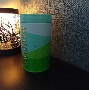 David's Tea tin